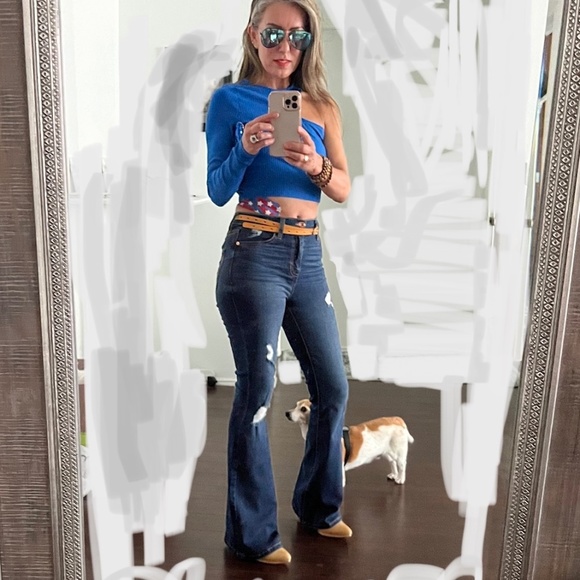 High Rise Flare Celebrity Pink Fast Times Jeans SZ 3 26 Juniors Dark Denim EUC - Picture 5 of 9